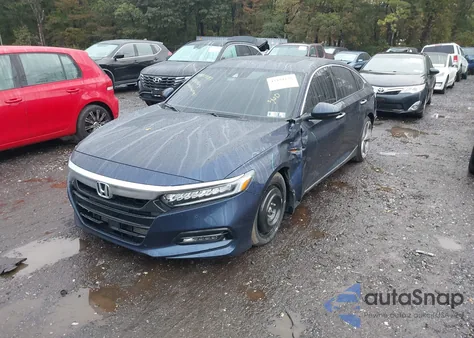 2018 Honda Accord Touring z USA, uszkodzony, nr VIN 1HGCV1F93JA011534